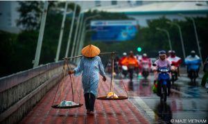 Lối sống chậm ở người Huế biểu hiện như thế nào?